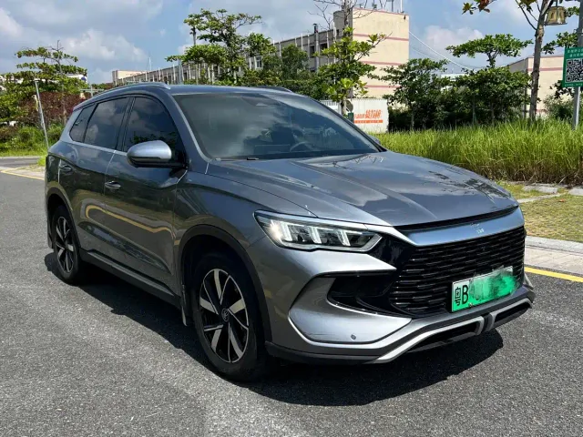 BYD Song Pro — Фото автомобиля 3