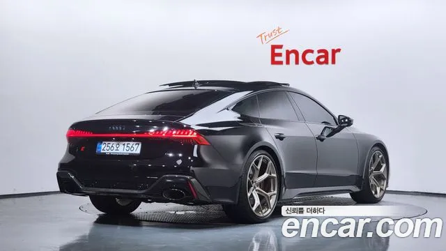 Audi RS7 — Фото автомобиля 2