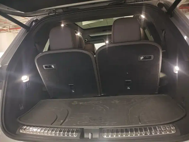 Li Auto L8 — Фото автомобиля 18