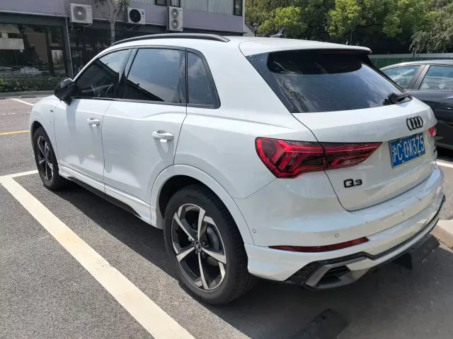 Audi Q3 — Фото автомобиля 4