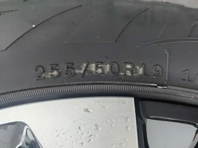 Hongqi Hongqi HS7 2022 2.0T DCT 2WD ZhiLian QiXiang Edition 5-seater — Фото автомобиля 24