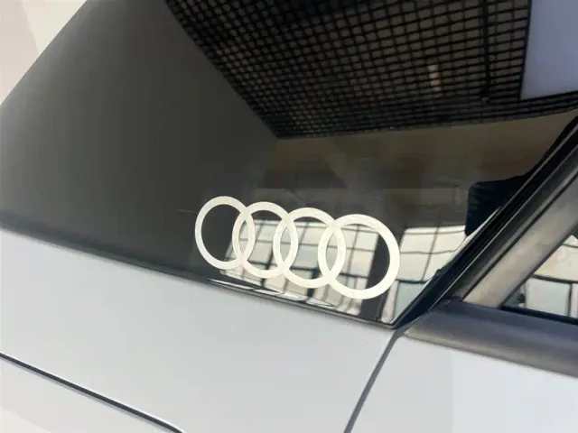 Audi Q2L — Фото автомобиля 12