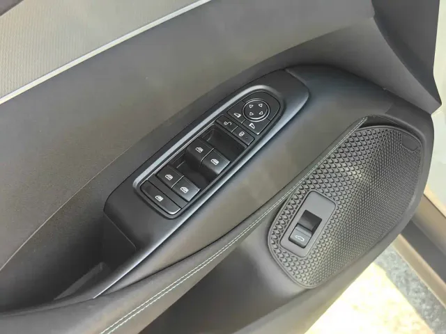 BYD Seal 06 — Фото автомобиля 14