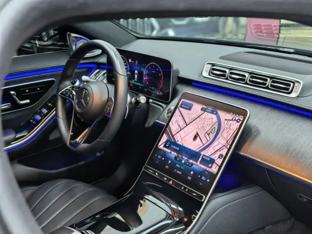 Mercedes-Benz S-Class — Фото автомобиля 22