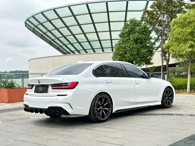 BMW 3 Series — Фото автомобиля 7