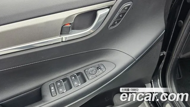 Hyundai Grandeur Grandeur (New) Hybrid — Фото автомобиля 16