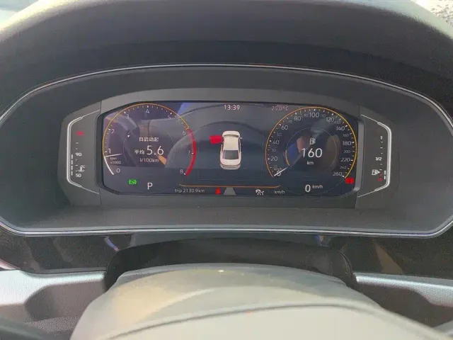Volkswagen Passat — Фото автомобиля 14