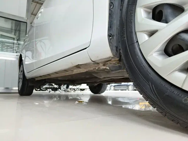 Toyota Vios FS — Фото автомобиля 20