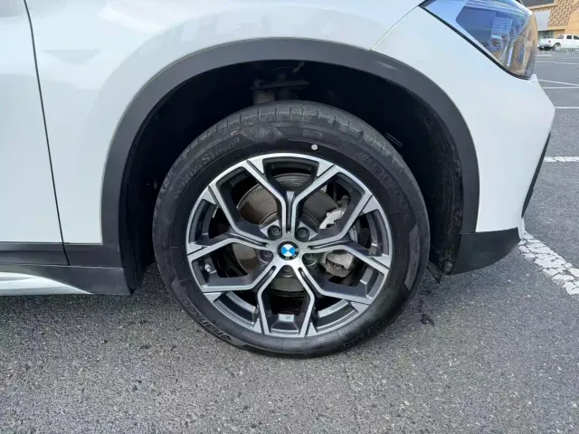 BMW X1 — Фото автомобиля 7