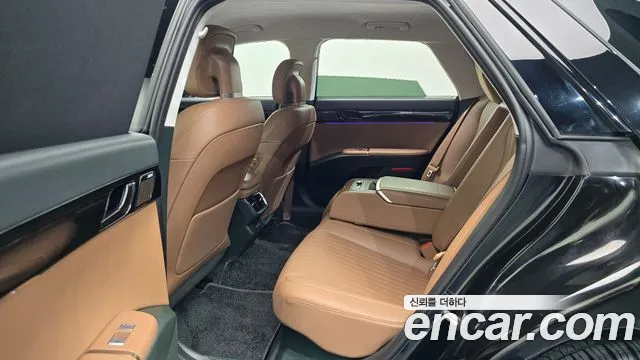 Hyundai Grandeur GN7 — Фото автомобиля 12