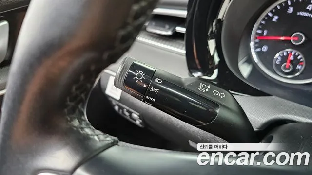 Kia K5 K5 3 поколение 2.0 LPI(Для проката) — Фото автомобиля 27