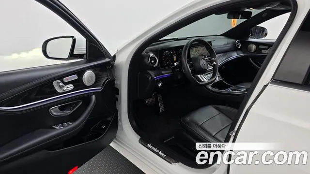 Mercedes-Benz E-Class W213 — Фото автомобиля 15