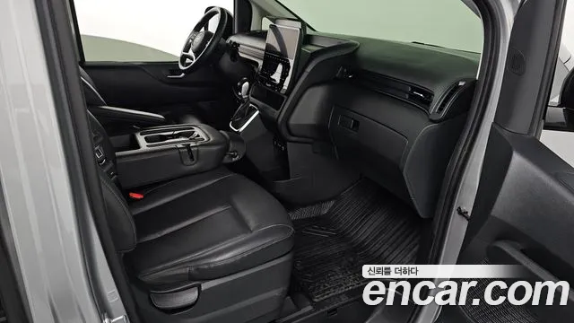 Hyundai Staria — Фото автомобиля 26