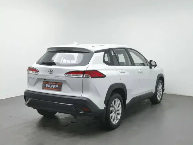 Toyota Frontlander — Фото автомобиля 2