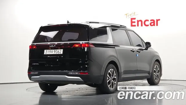 Kia Canival Carnival 4 поколение 9 мест Prestige — Фото автомобиля 2