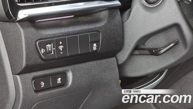 Kia Niro — Фото автомобиля 13