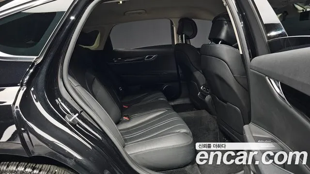 Genesis G80 RG3 — Фото автомобиля 16