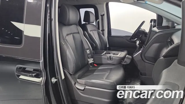 Hyundai Staria — Фото автомобиля 12
