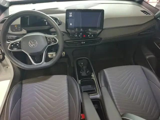 Volkswagen ID.3 — Фото автомобиля 9