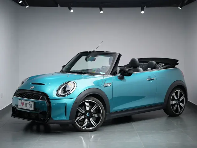 Фотография автомобиля — MINI Hatch