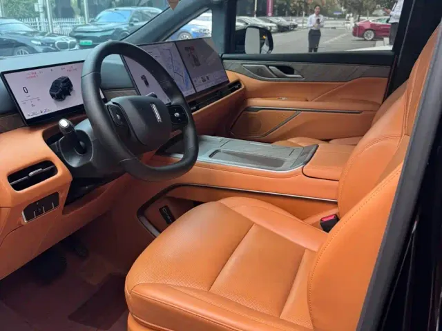Wey Alpine — Фото автомобиля 5