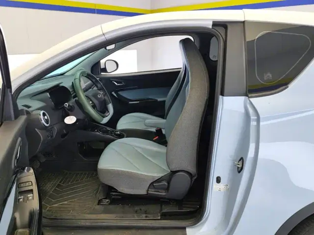 QQ New Energy Little Ant 2024 Youth Edition 251km True Love Version 23.99kWh — Фото автомобиля 9