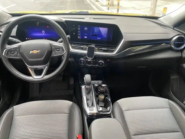 Chevrolet Seeker — Фото автомобиля 6
