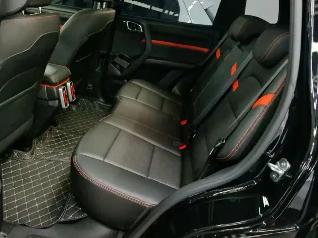 Haval Big Dog — Фото автомобиля 11