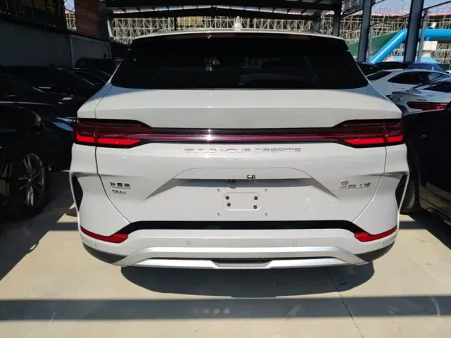 BYD Song PLUS — Фото автомобиля 5