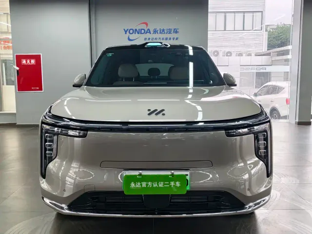 IM Motors LS8 — Фото автомобиля 2