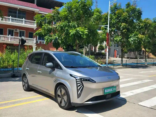 GAC Aion Y — Фото автомобиля 3