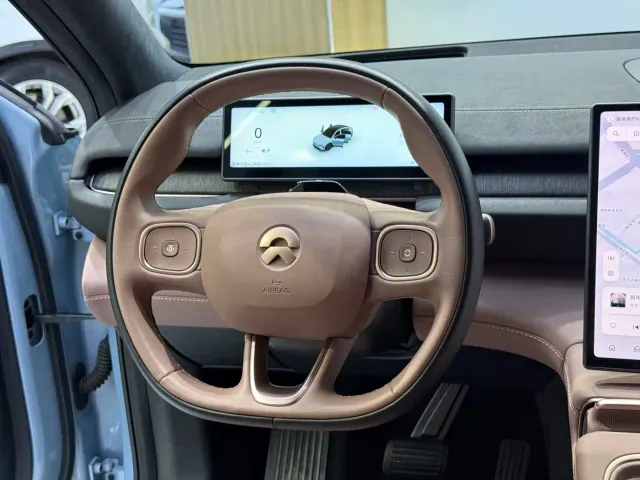 Nio EC6 — Фото автомобиля 13