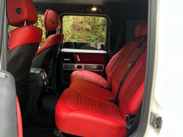 Mercedes-Benz G-Class — Фото автомобиля 12