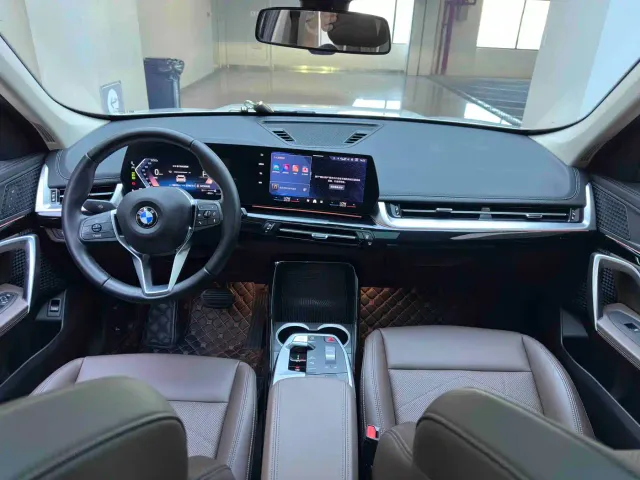 BMW X1 — Фото автомобиля 23