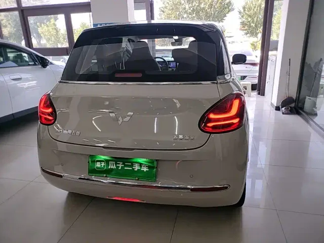 Wuling Bingo — Фото автомобиля 5
