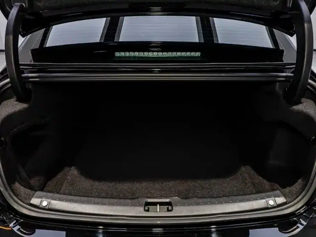 Volvo S90 — Фото автомобиля 6