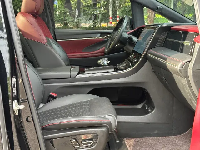 GAC Trumpchi M8 — Фото автомобиля 14