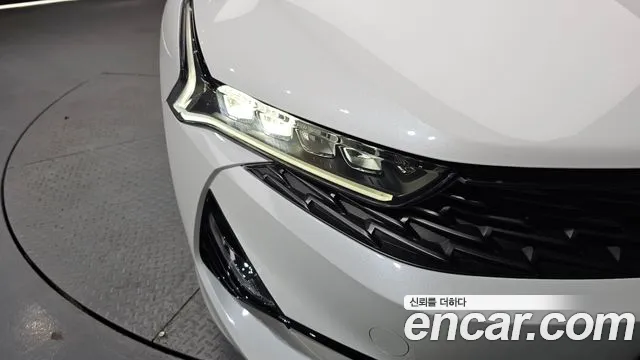 Kia K5 K5 3 поколение 2.0 LPI(Для проката) — Фото автомобиля 20