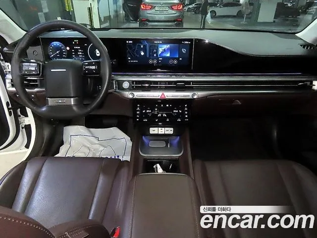 Hyundai Grandeur GN7 — Фото автомобиля 10