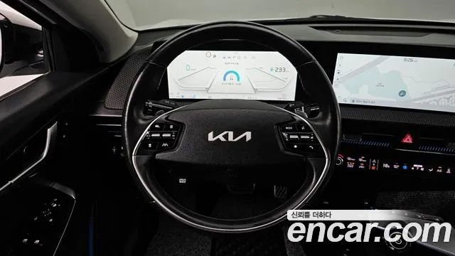 Kia EV6 — Фото автомобиля 12