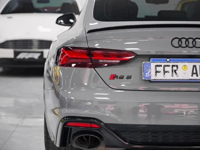 Audi RS 5 — Фото автомобиля 23