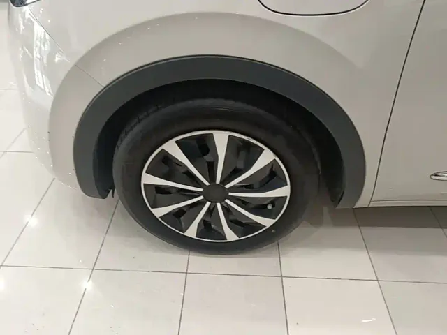 Wuling Bingo — Фото автомобиля 22