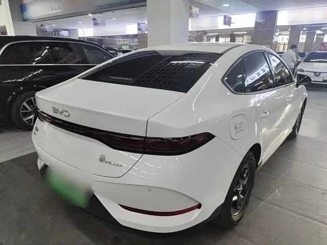 BYD Qin PLUS — Фото автомобиля 6