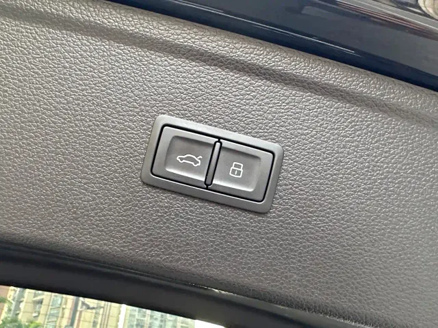 Audi Q5L — Фото автомобиля 21