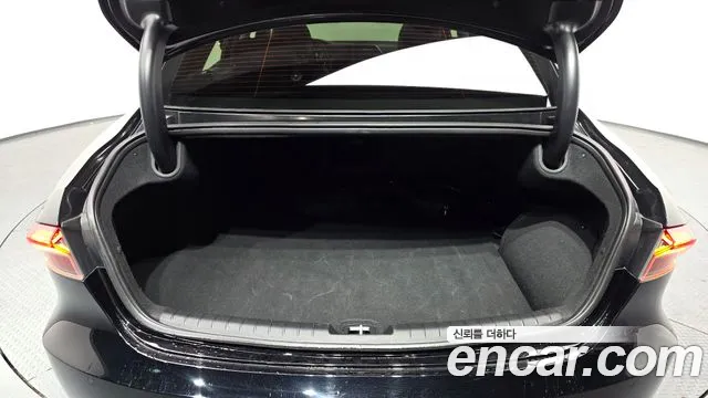 Hyundai Grandeur Exclusive — Фото автомобиля 20