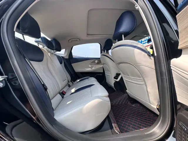 Chery Arrizo 8 — Фото автомобиля 15