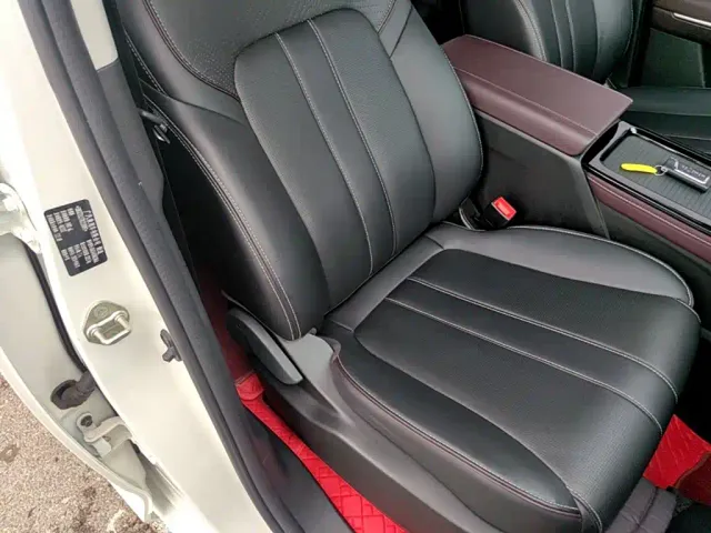 GAC Trumpchi M6 — Фото автомобиля 24