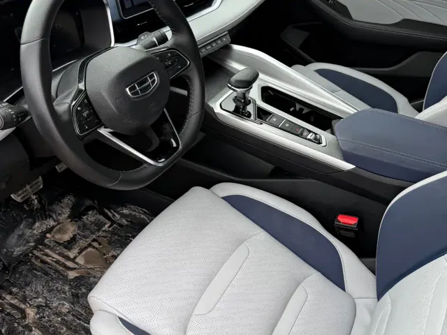 Geely Xingrui — Фото автомобиля 5