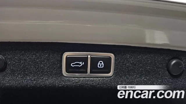 Hyundai Grandeur GN7 — Фото автомобиля 26