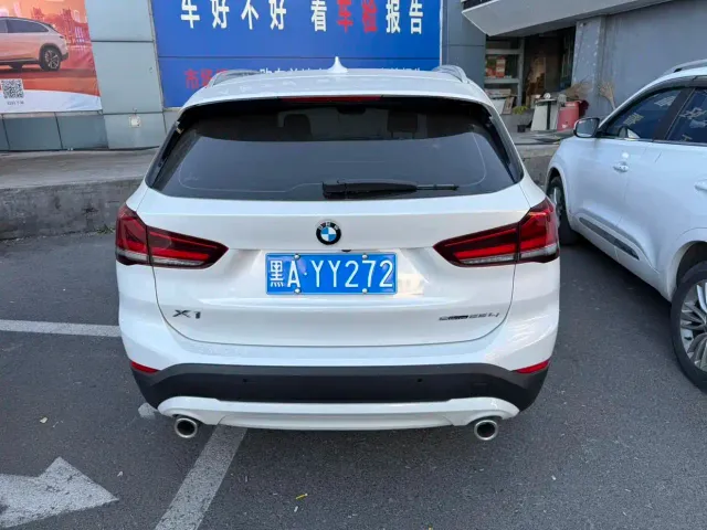 BMW X1 — Фото автомобиля 5